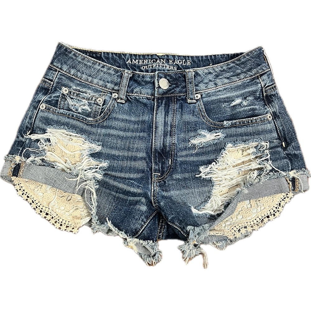 American Eagle Outfitters Distressed Denim Jean Shorts with Lace Size 6